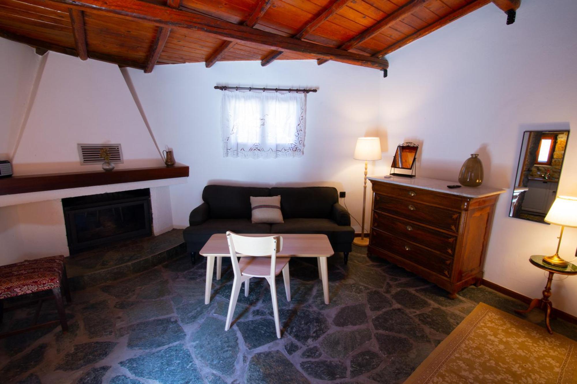 Fteri Stone House In Platanos, Akrata Apartment Ngoại thất bức ảnh